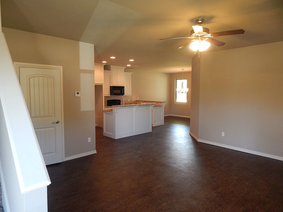 1st image of 601 SW 120th Cir #603