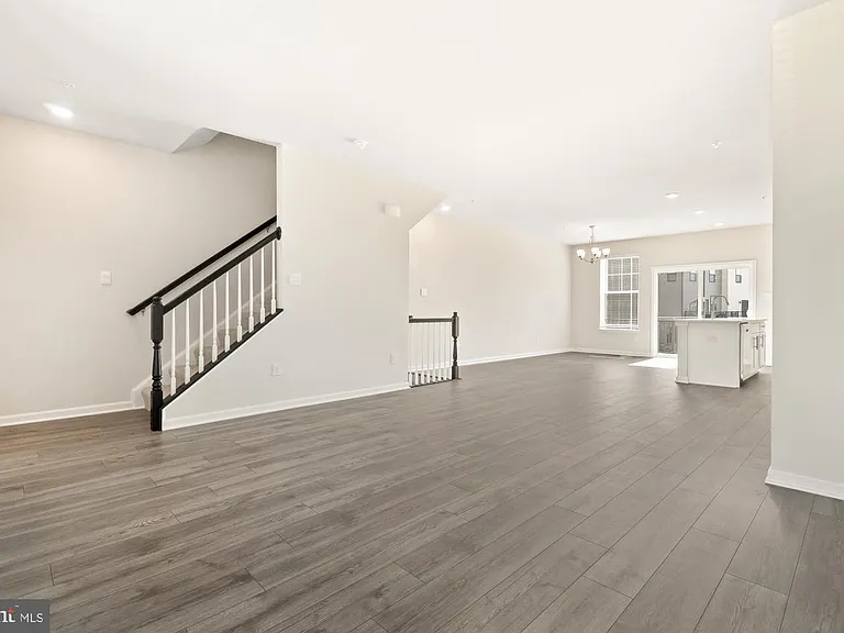 450 Herringbone Way — Photo 18