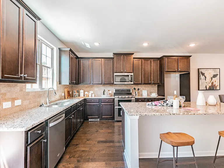 3357 Evermore Pkwy — Photo 15