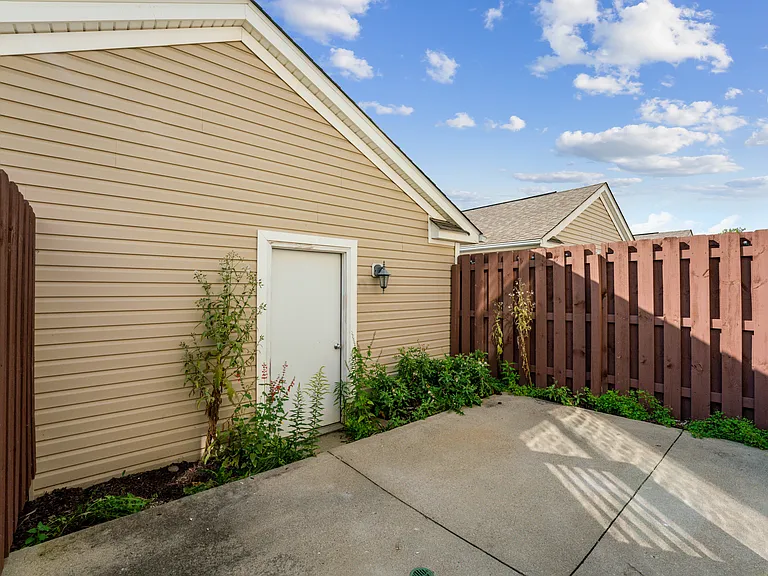 5757 High Rock Dr — Photo 35