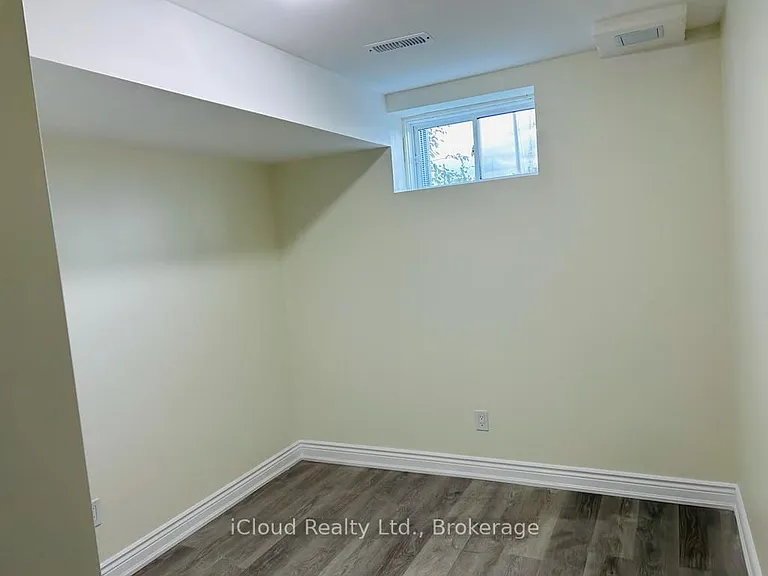 35 Brixham Ln #BASEMENT — Photo 9