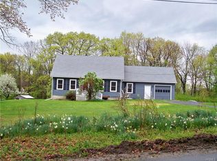 469 Ski Run Rd, Bloomingburg, NY 12721