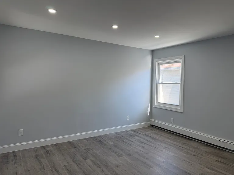 133 Jay Ave #2 — Photo 4