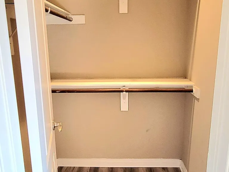 Walk in closet