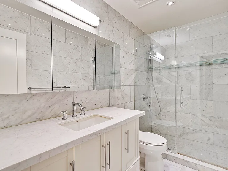 10161 Firwood Dr — Photo 32