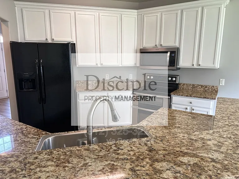 387 Ohara Dr — Photo 19