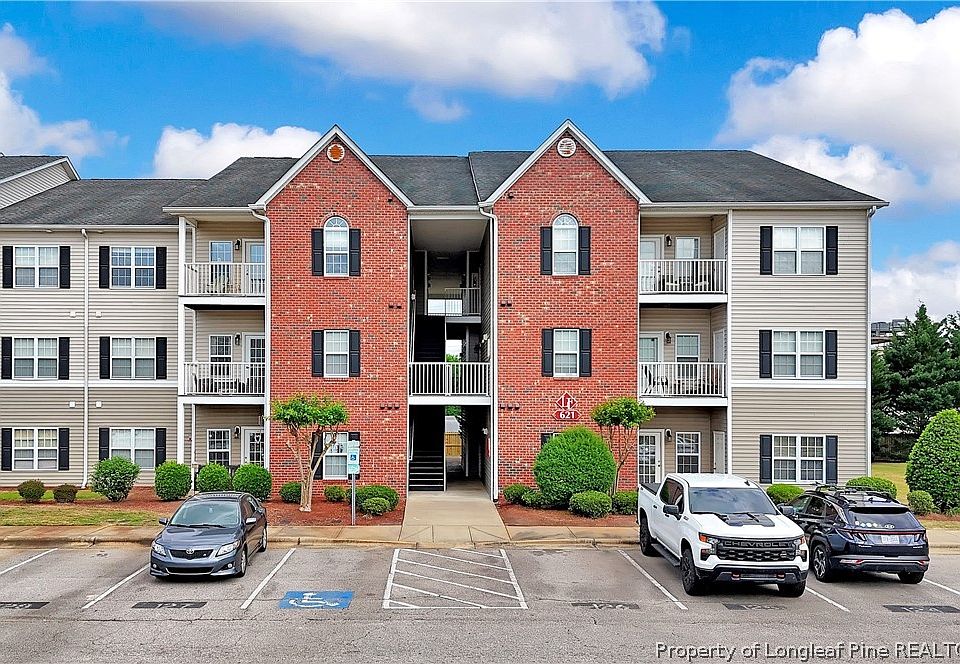 1st image of 621 Marshtree Ln Unit 208