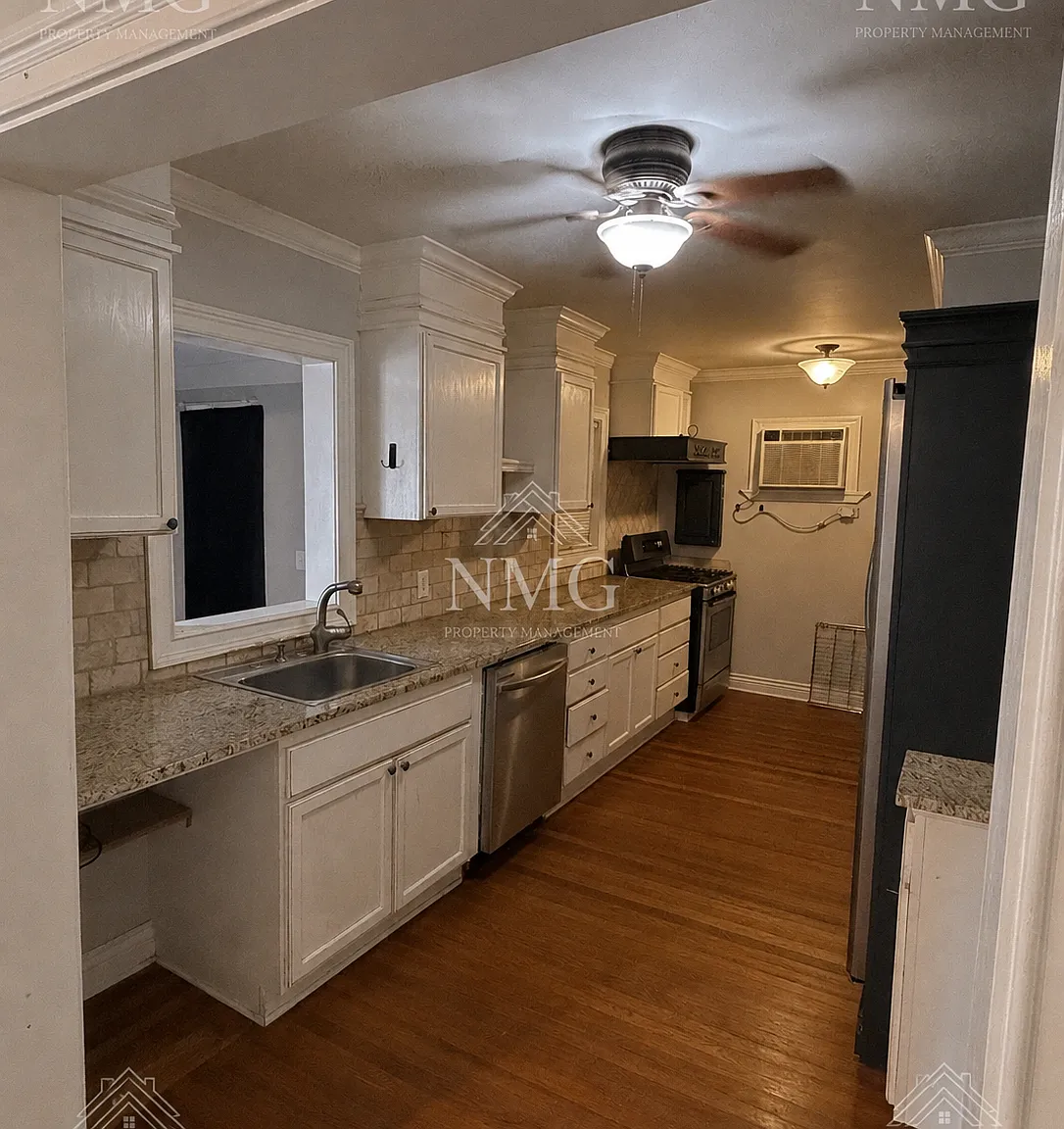 310 Hartfield Street - 1 — Photo 4