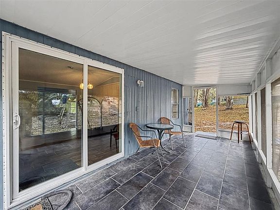3rd image of 10423 Cheever Rd