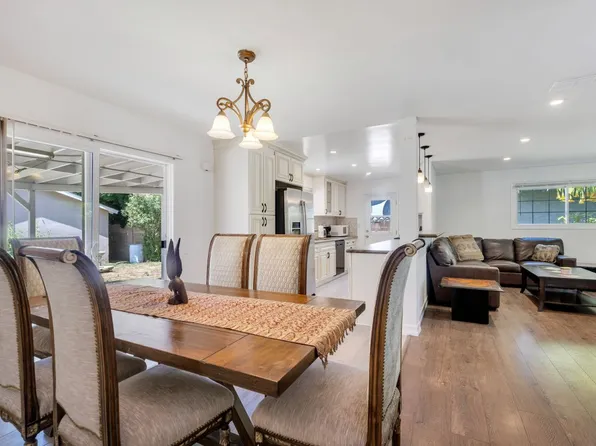 23957 Vanowen St, West Hills, CA 91307