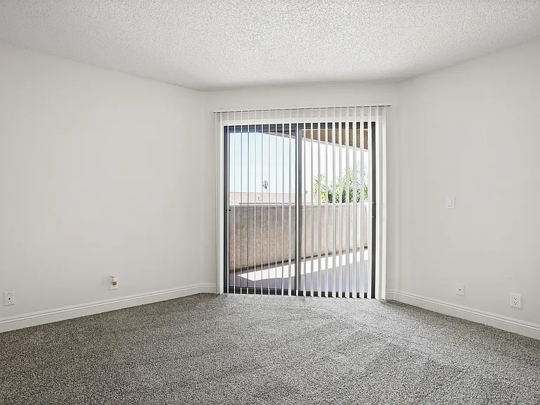 Woodstock Terrace — Photo 19