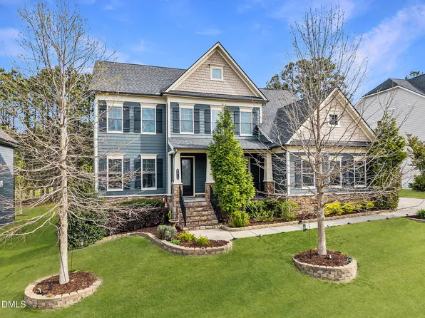 8512 Broderick Pl, Cary, NC 27519