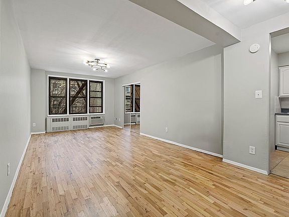 5th image of 5803 Calloway St APT 4M