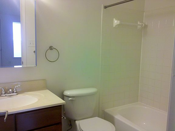 Master Bath, upstairs