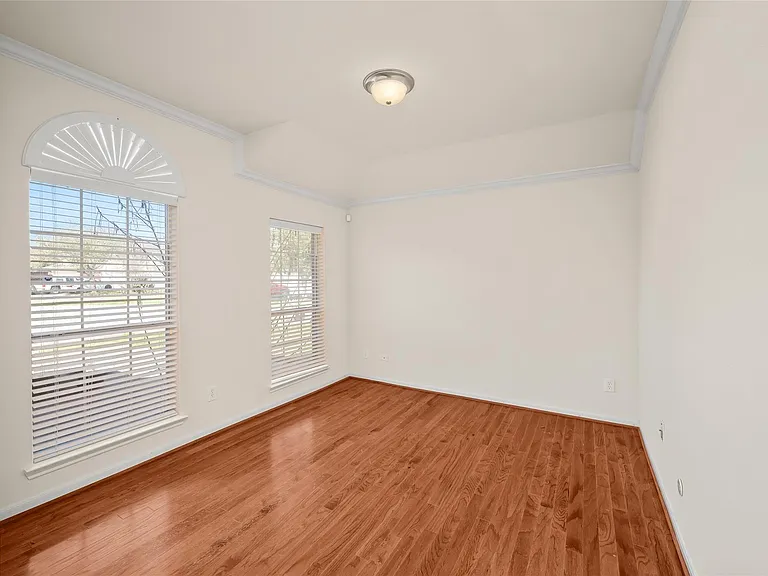 7007 Sierra Night Dr — Photo 12