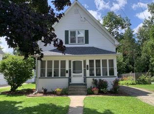 719 N 4th St, Dekalb, IL 60115