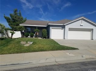 42250 Ridge View Dr, Lancaster, CA 93536