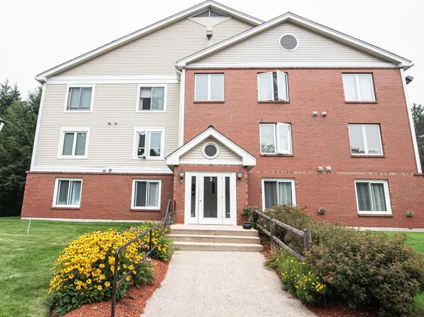 3 Timberwood Drive #305, Goffstown, NH 03045