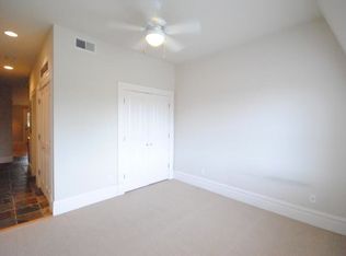 1720 S 9th St APT 3F, Saint Louis, MO 63104