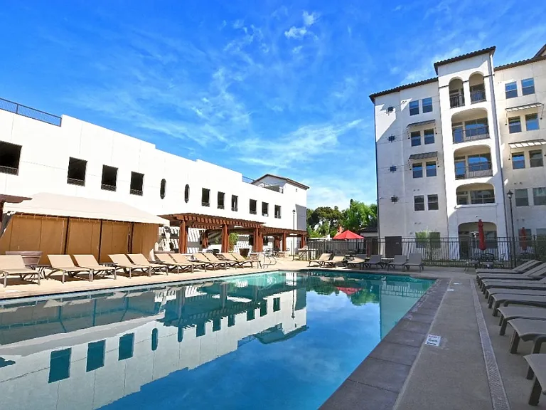 Centerpointe at Market Apartments - 3145 Market Street Riverside CA 92501 — Photo 55