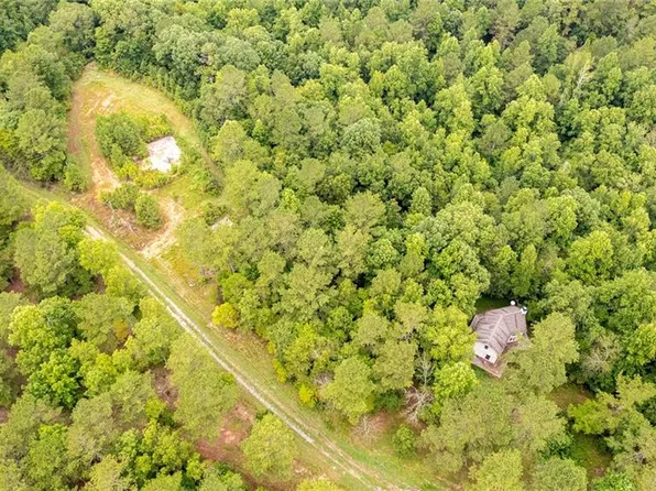 112 Canyon Creek Way, Talking Rock, GA 30175