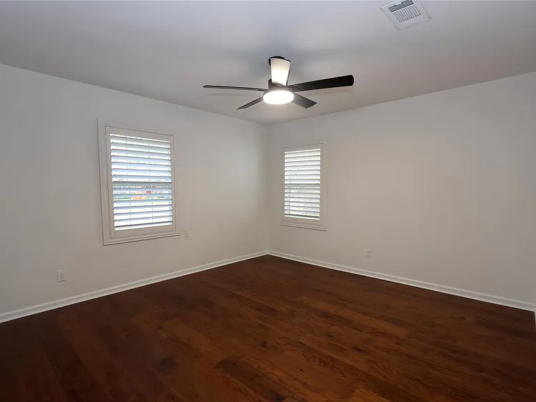 4839 McDermed Dr — Photo 15