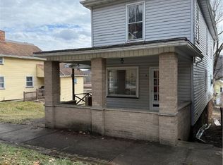720 Grant St, Dennison, OH 44621