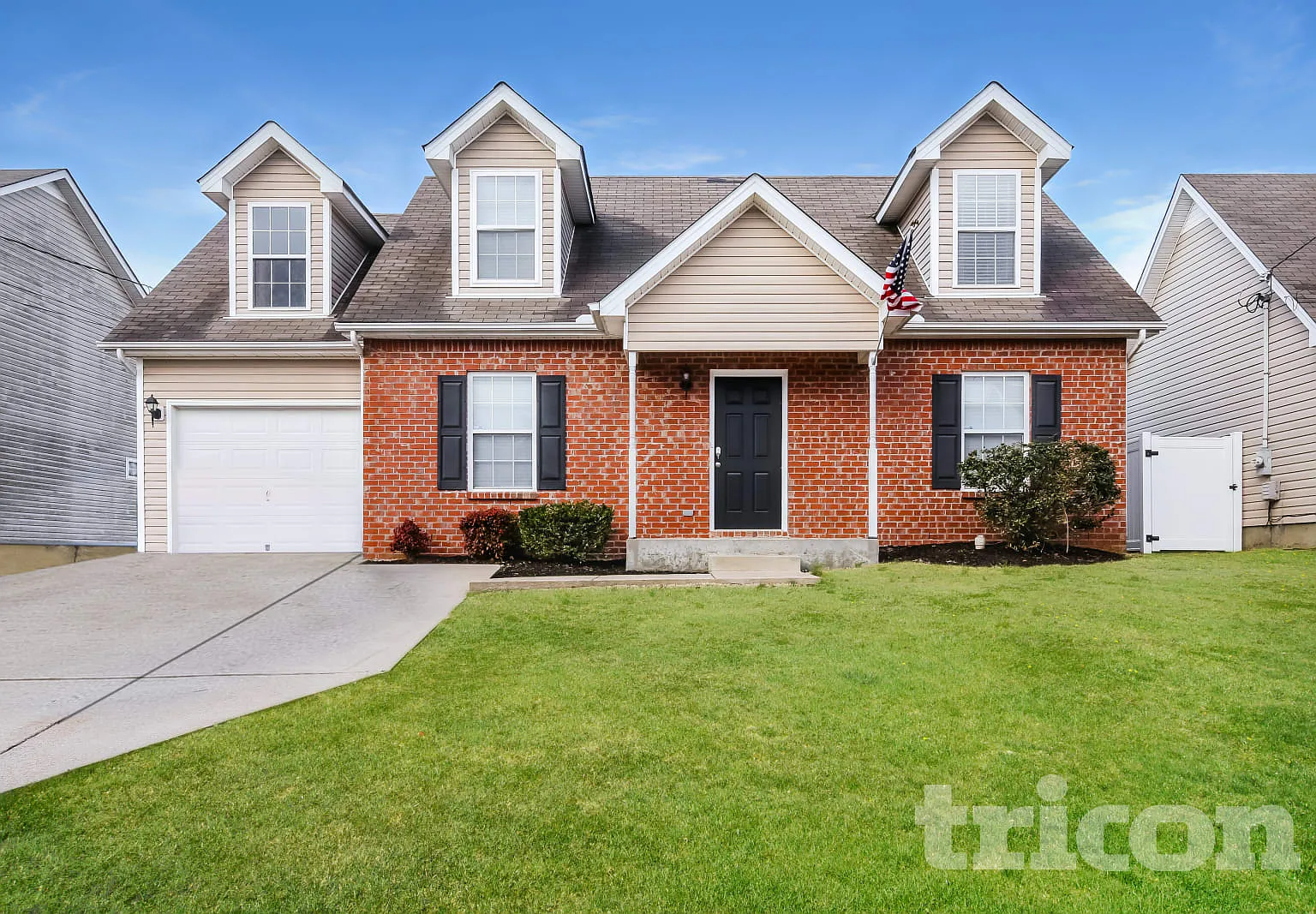 232 Mary Joe Martin Drive La Vergne TN — Photo 1