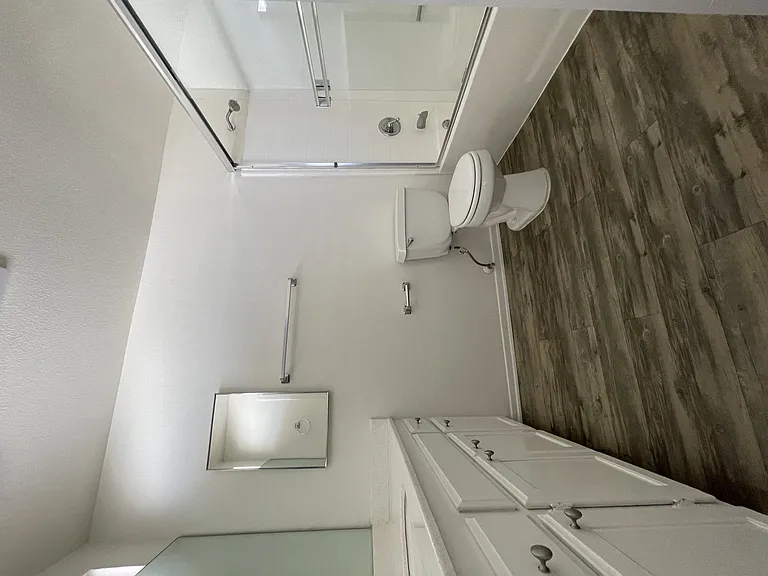4280 Lindblade Dr — Photo 8