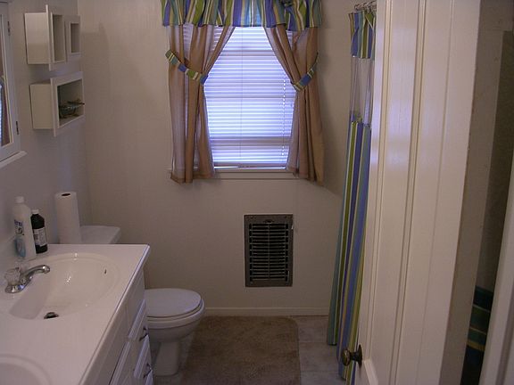 4th image of 8529 De Celis Pl