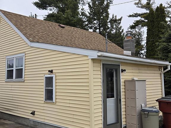 2nd image of 2129 Werth Rd