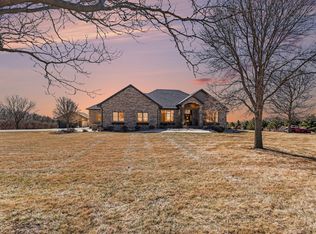 575 111th St, Pipestone, MN 56164