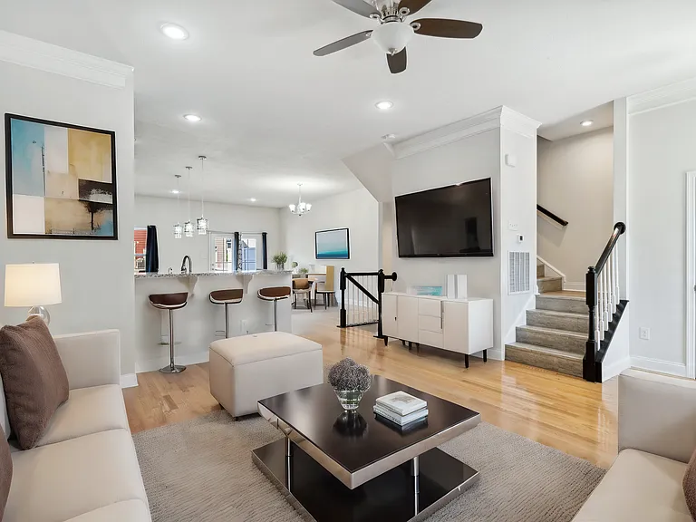 138 Seneca Pl — Photo 45