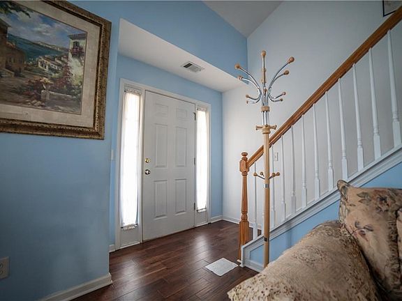 4th image of 858 Parc River Blvd