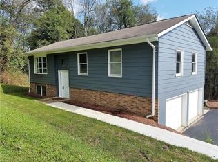 109 Rural Gardens Ct, Indiana, PA 15701