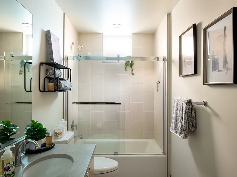 Midtown Lofts — Photo 18