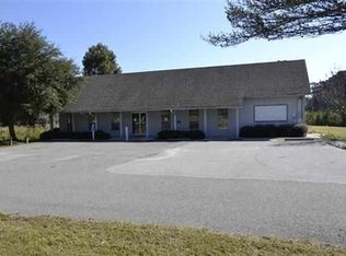 75 Burton Hill Rd, Beaufort, SC 29906