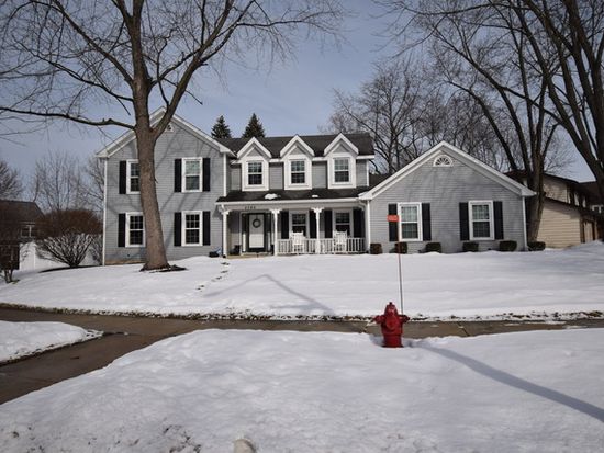 2380 Oak Hill Dr, Lisle, IL 60532