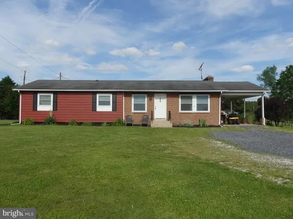 860 Heritage Dr, Gettysburg, PA 17325