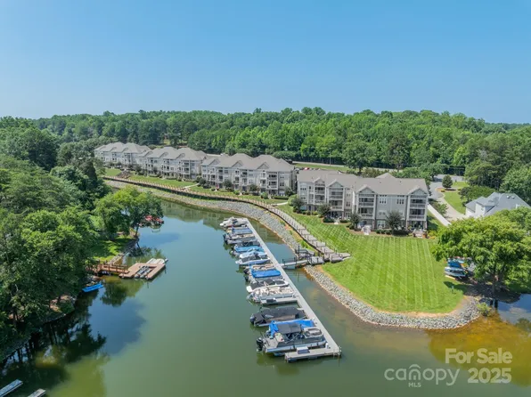 104 Pier 33 Dr Unit 303, Mooresville, NC 28117
