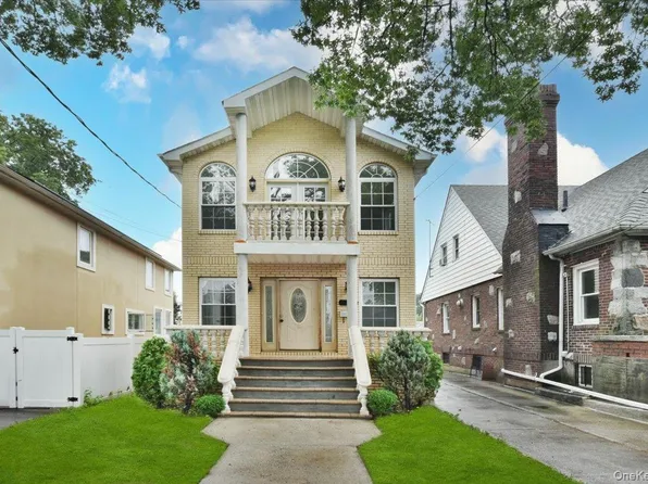8135 166th Street, Hillcrest (Queens), NY 11432