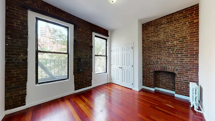 Rented by Bond New York | media 6