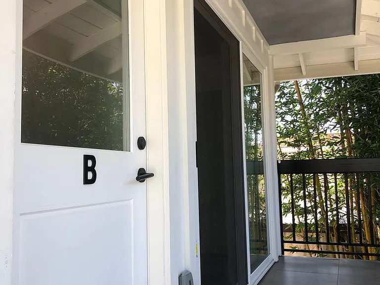 1505 Palm Ave — Photo 7