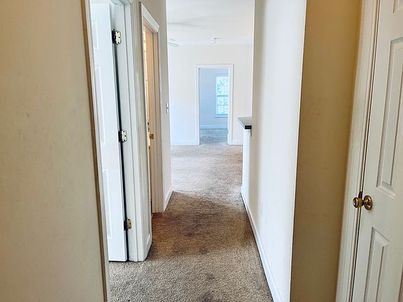 front entryway_10062022