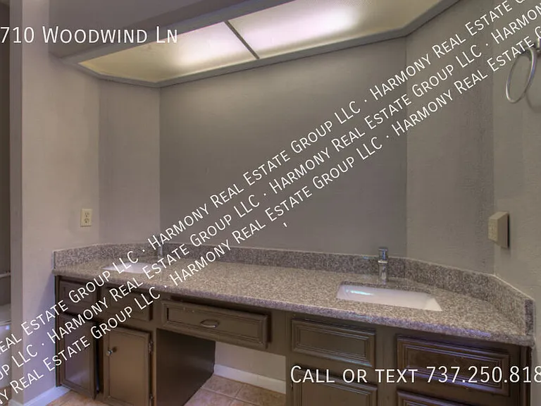 1710 Woodwind Ln — Photo 10