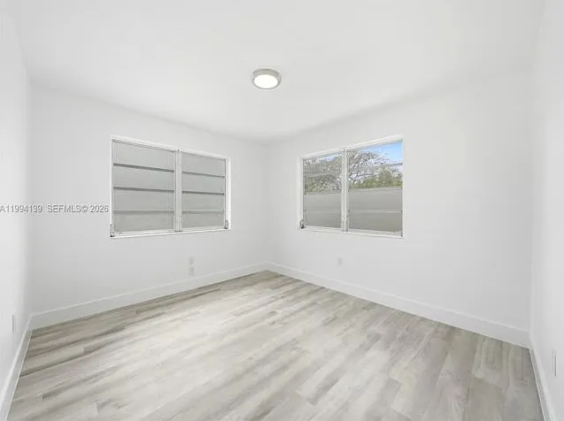 1781 SW 13th St — Photo 17