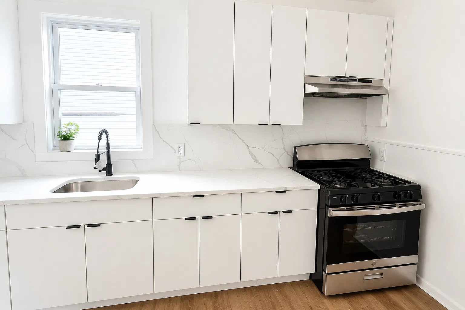 3 bed, $2,600 — Photo 1