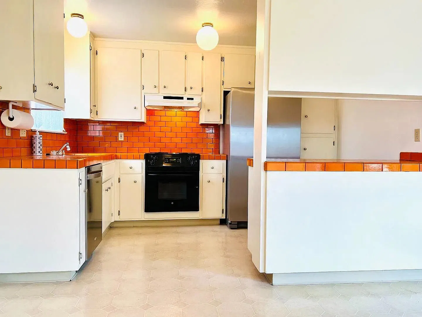 Cedar St in Aptos great 3 Bedroom — Photo 2