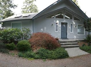 443 Pleasant Pl, Coupeville, WA 98239