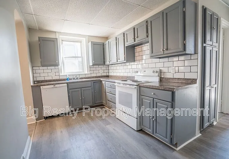 529 King St #1 — Photo 5